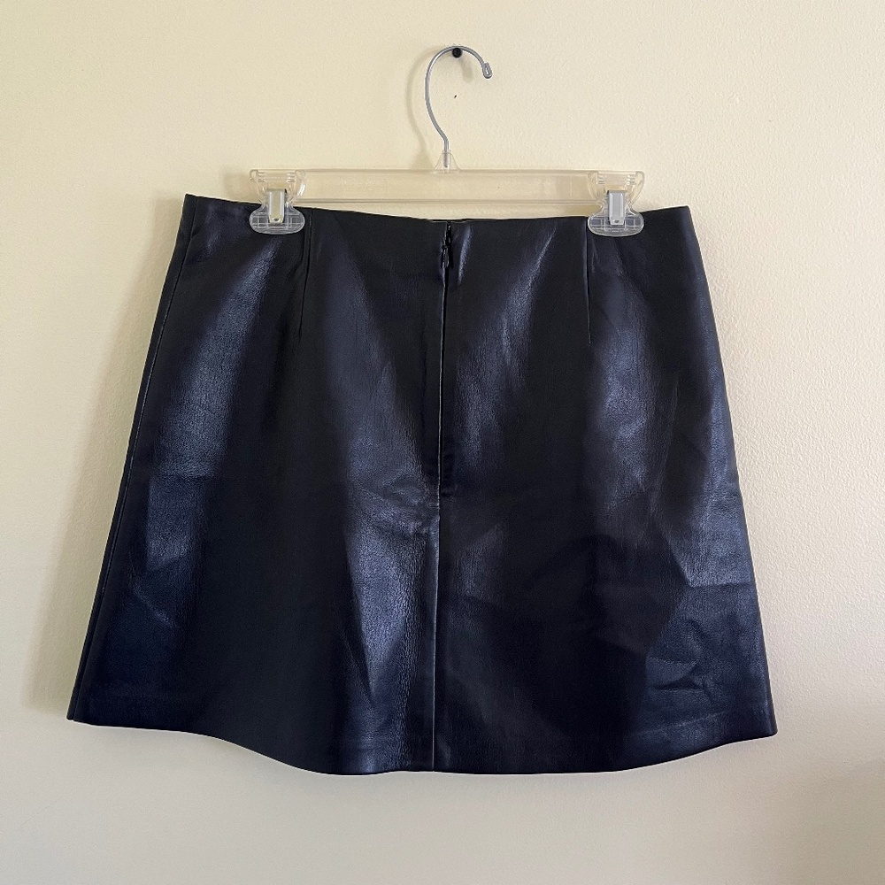Aritzia Vegan Leather Mini Skirt